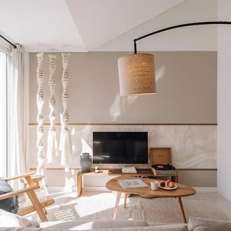 Salvia - 2 Bedrooms And Terrace In Alcantara アパート *