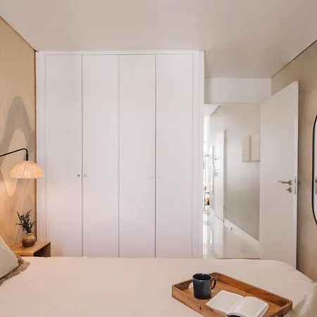 Salvia - 2 Bedrooms And Terrace In Alcantara Lisbon
