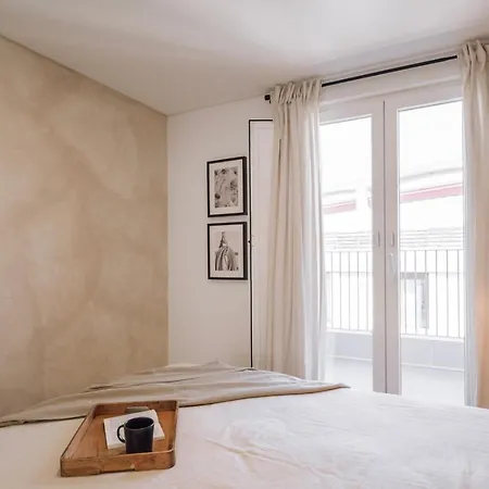 Salvia - 2 Bedrooms And Terrace In Alcantara Apartment *